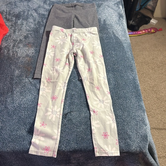 Girl’s size 4/5 mixed lot $20 - Picture 2 of 2